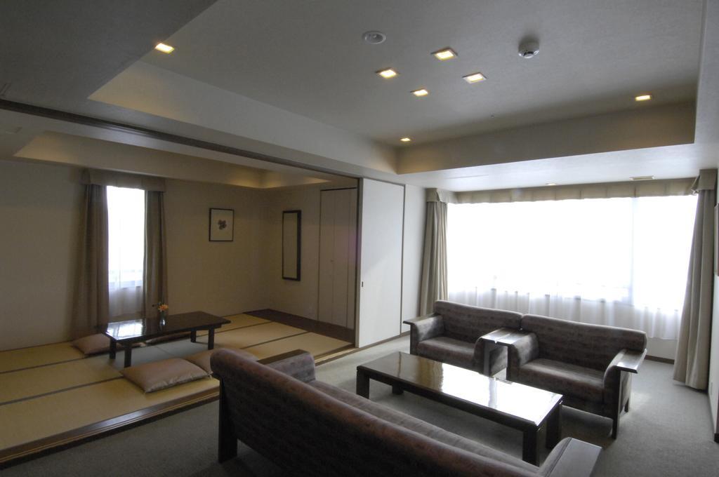 Karuizawakurabu Hotel 1130 Hewitt Resort Cumagoi Kültér fotó